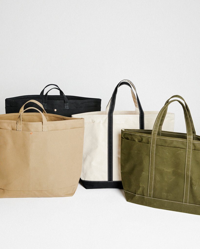 Stage Beanie Biscuit by mfpen | Couverture & The Garbstore