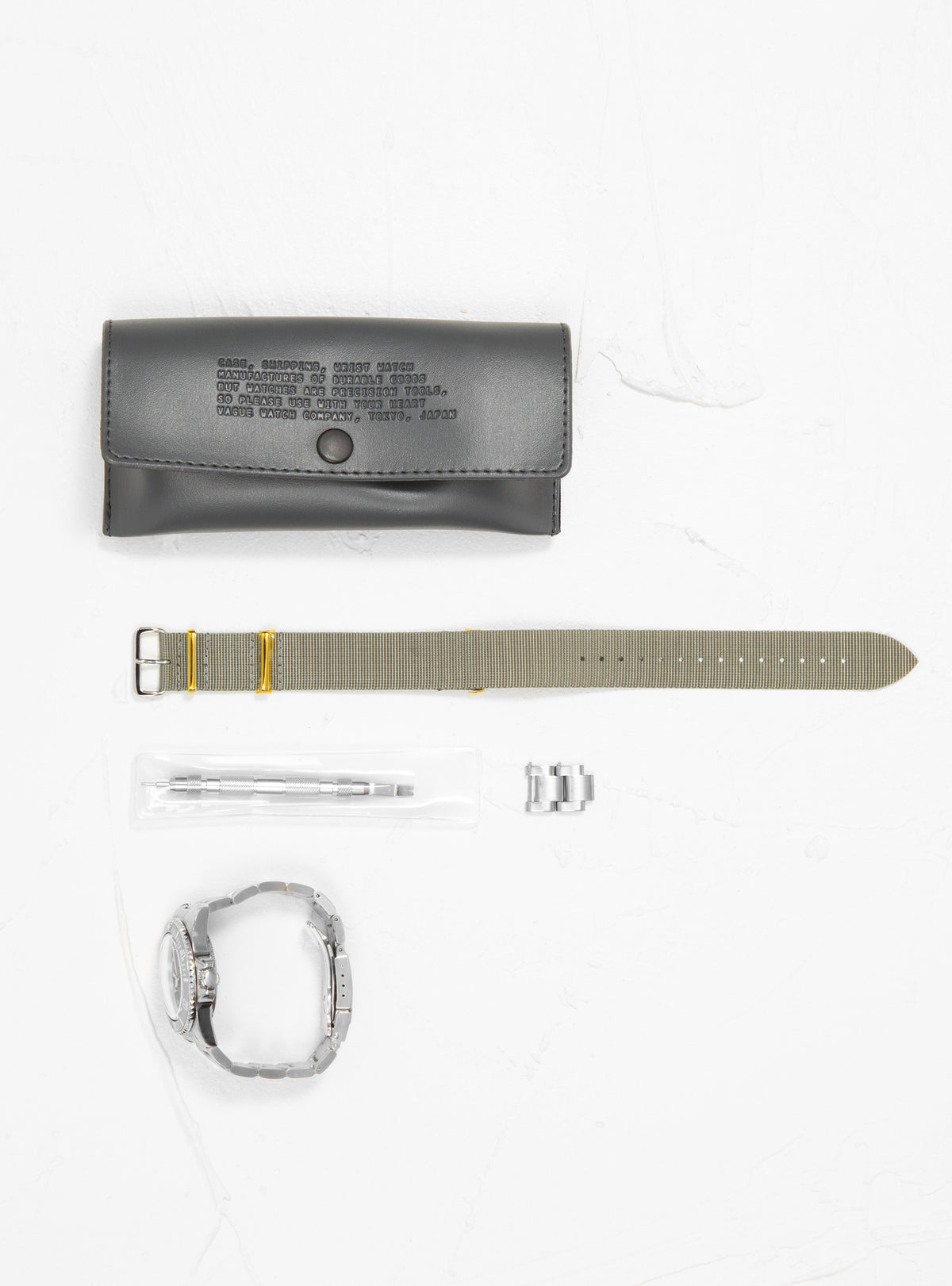 30187511-GreyFadeDiver40Watch- 