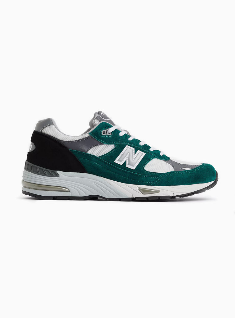 Made in UK 991TLK Sneakers Pacific & Alloy by New Balance | Couverture & The Garbstore