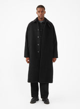 Installation Fuzz Coat Black by mfpen | Couverture & The Garbstore