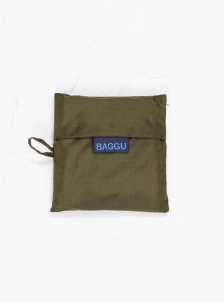 Standard Baggu Tote Bag Khaki Green by BAGGU | Couverture & The Garbstore