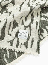 Jakala Blanket White & Green by Lapuan Kankurit | Couverture & The Garbstore
