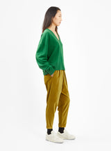 N°224 Clash Sweater Weed Green by Extreme Cashmere | Couverture & The Garbstore