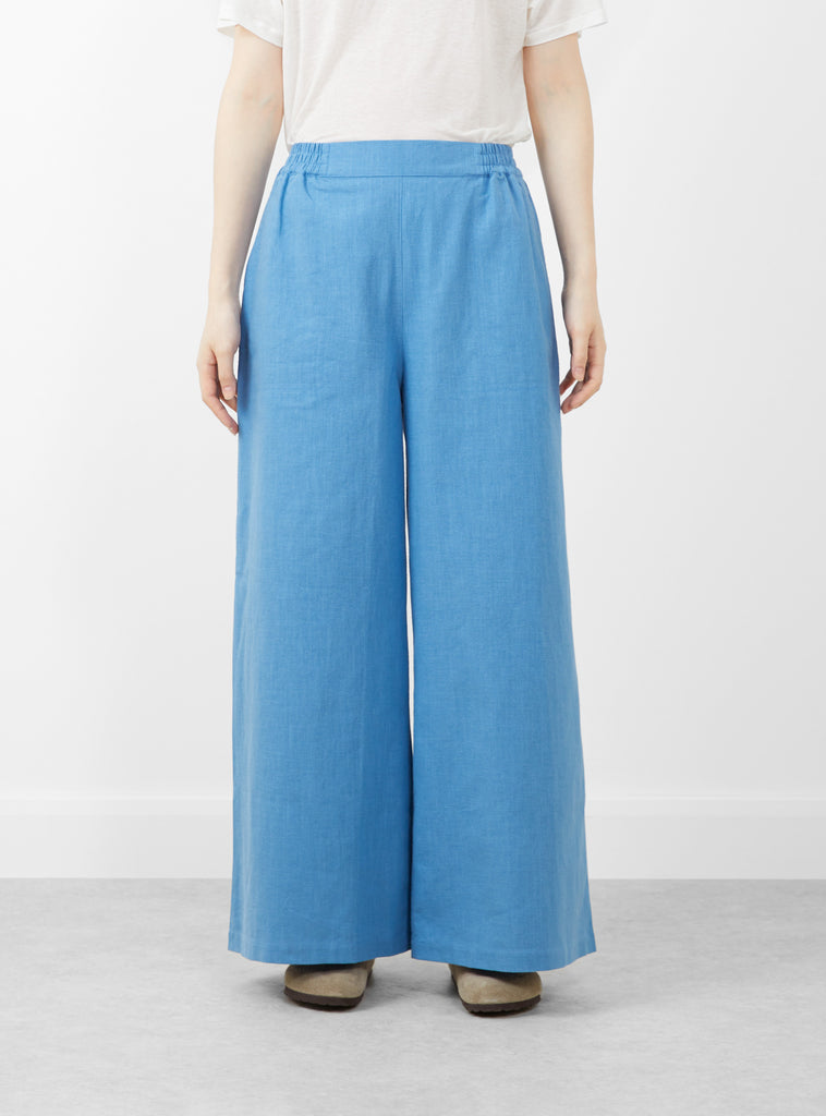 Amber Trousers Blue Sideline on model