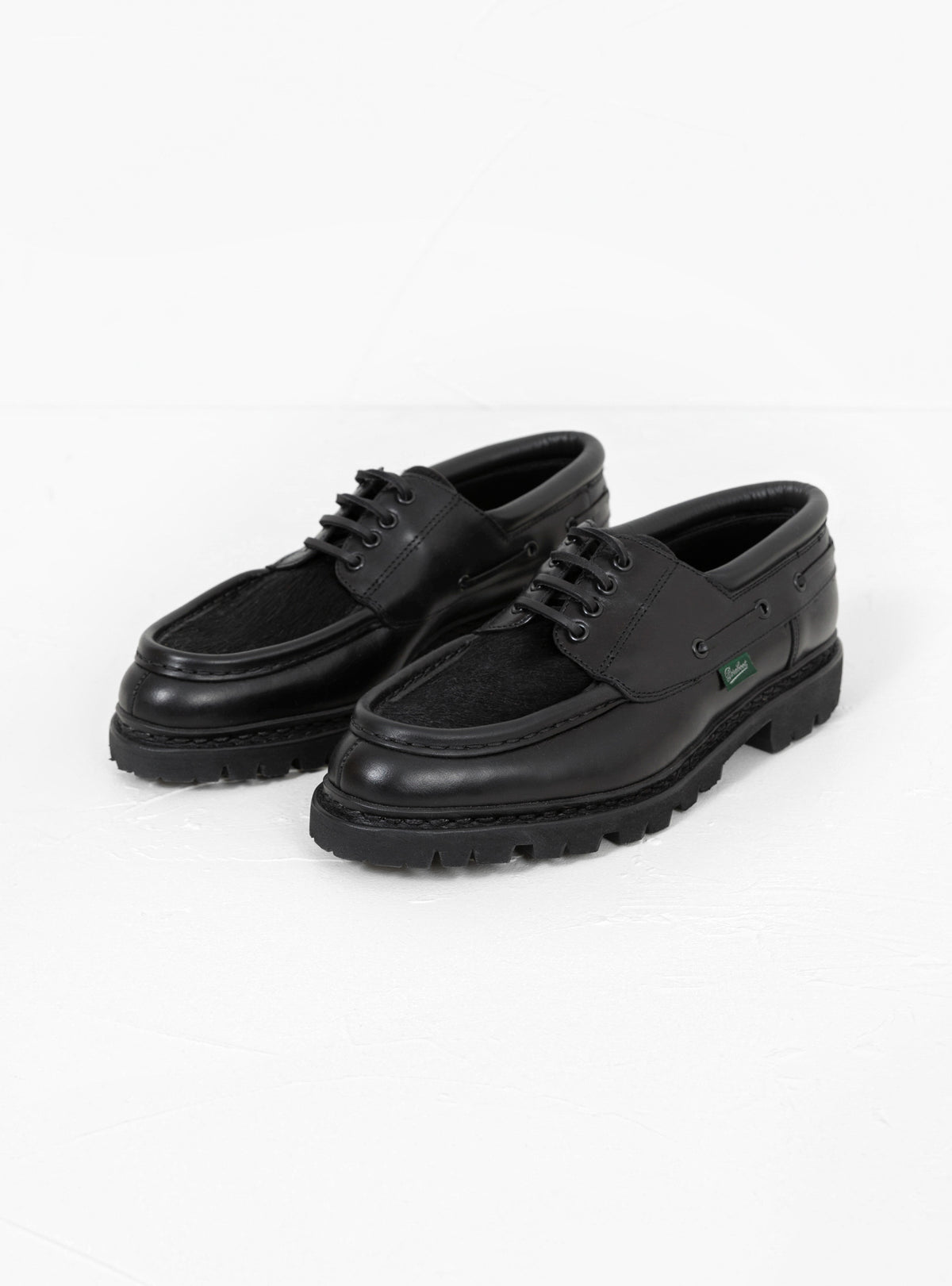 30309111-ChimeyShoe- 