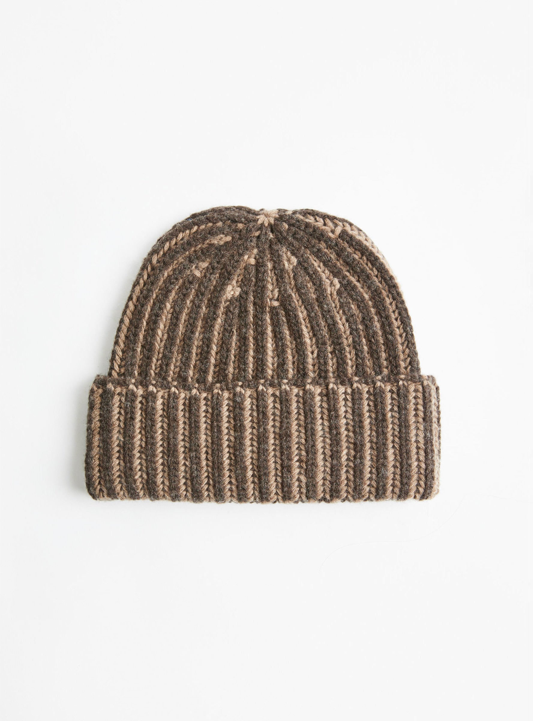 Stage Beanie Biscuit by mfpen | Couverture & The Garbstore