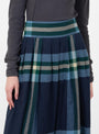 The Big Tartan Skirt from BEAMS BOY at Couverture & The Garbstore Model
Detail