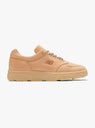 Made in UK Allerdale Hazelnut and Gum from New Balance at Couverture & The Garbstore
Side 