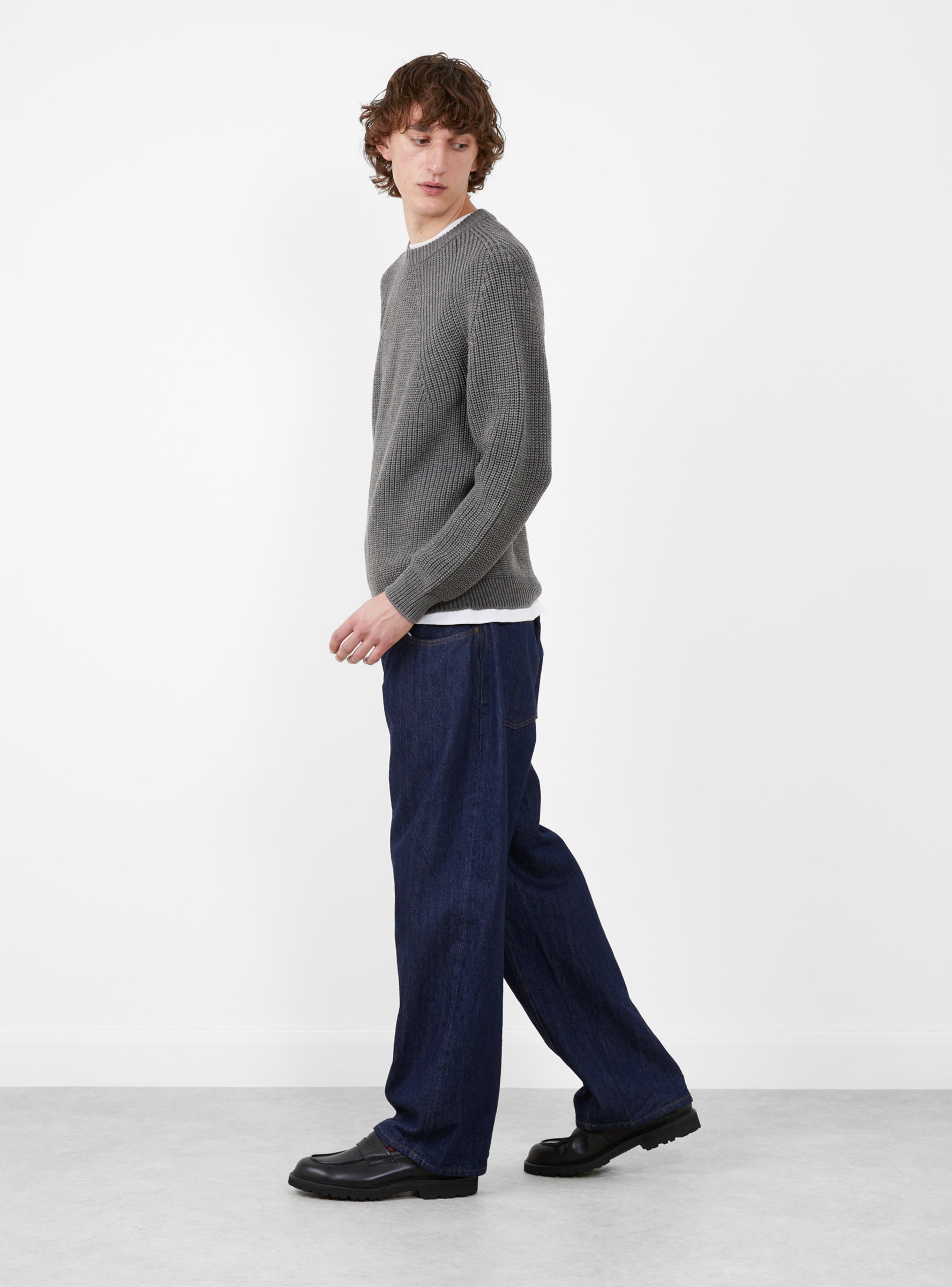 Signature Crewneck Melange Grey by BATONER | Couverture & The