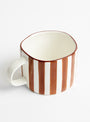 The Mykonos Mug Rust from Pomax at Couverture & The Garbstore
close up 