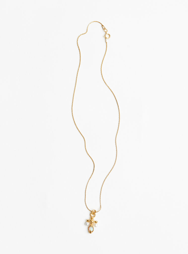 The Daphne and Apollo Chain Gold with Pearl at Couverture & The Garbstore
front 