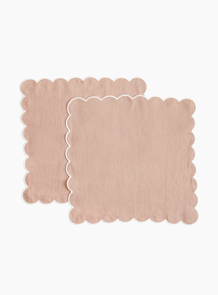 The Scalloped Napkins from Tomète in pink and white at Couverture & The Garbstore
front 