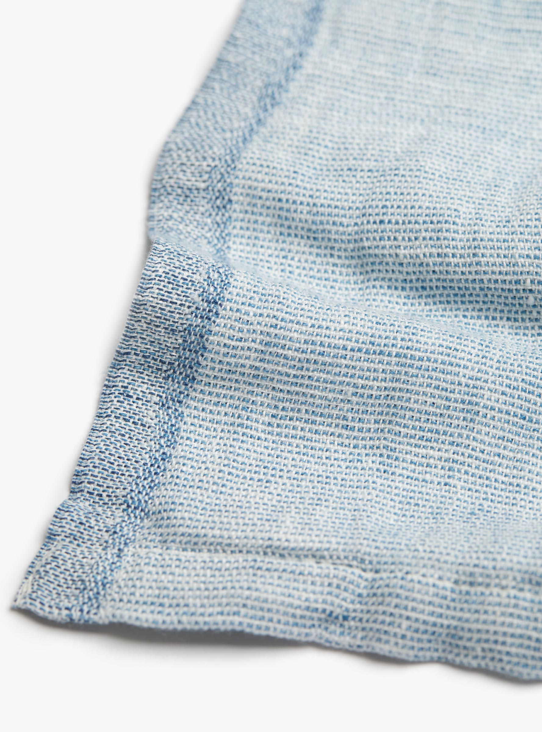 Kaksin Linen Blanket white blue LAPUAN_Fabric_Detail at Couverture & The Garbstore