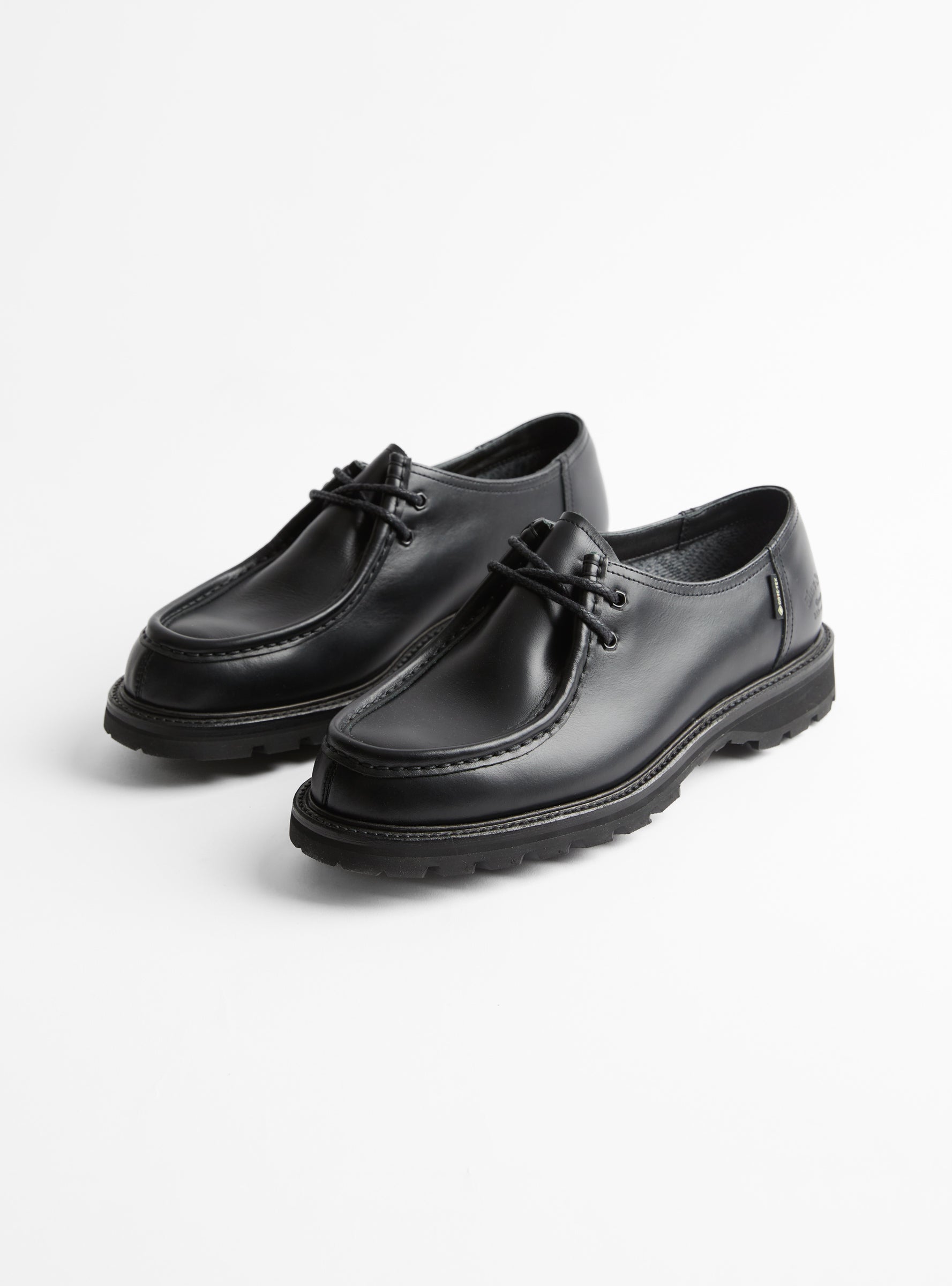 Tyrolean Shoe Black by REGAL Shoe & Co. | Couverture & The