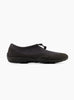 MT10T Magnet and Black Cement from New Balance at Couverture & The Garbstore
left