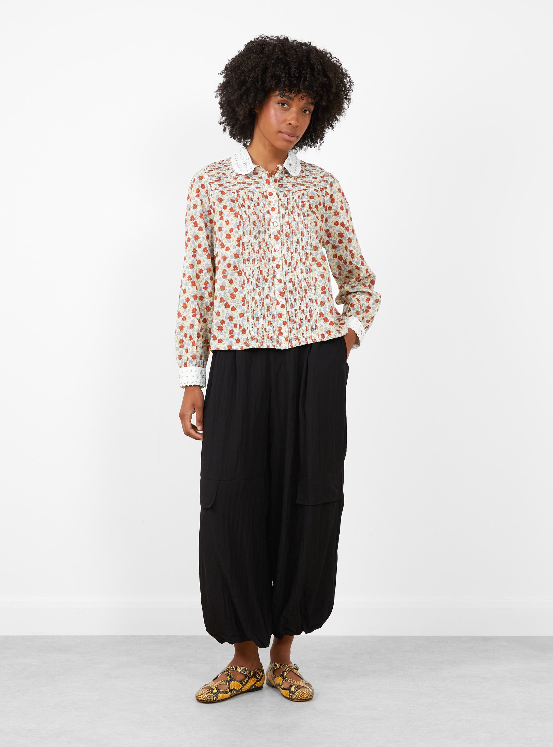 Viera Print Long Sleeve Blouse Multi-Multi-Sea(model front) at Couverture & The Garbstore [pos:1.jpg]
