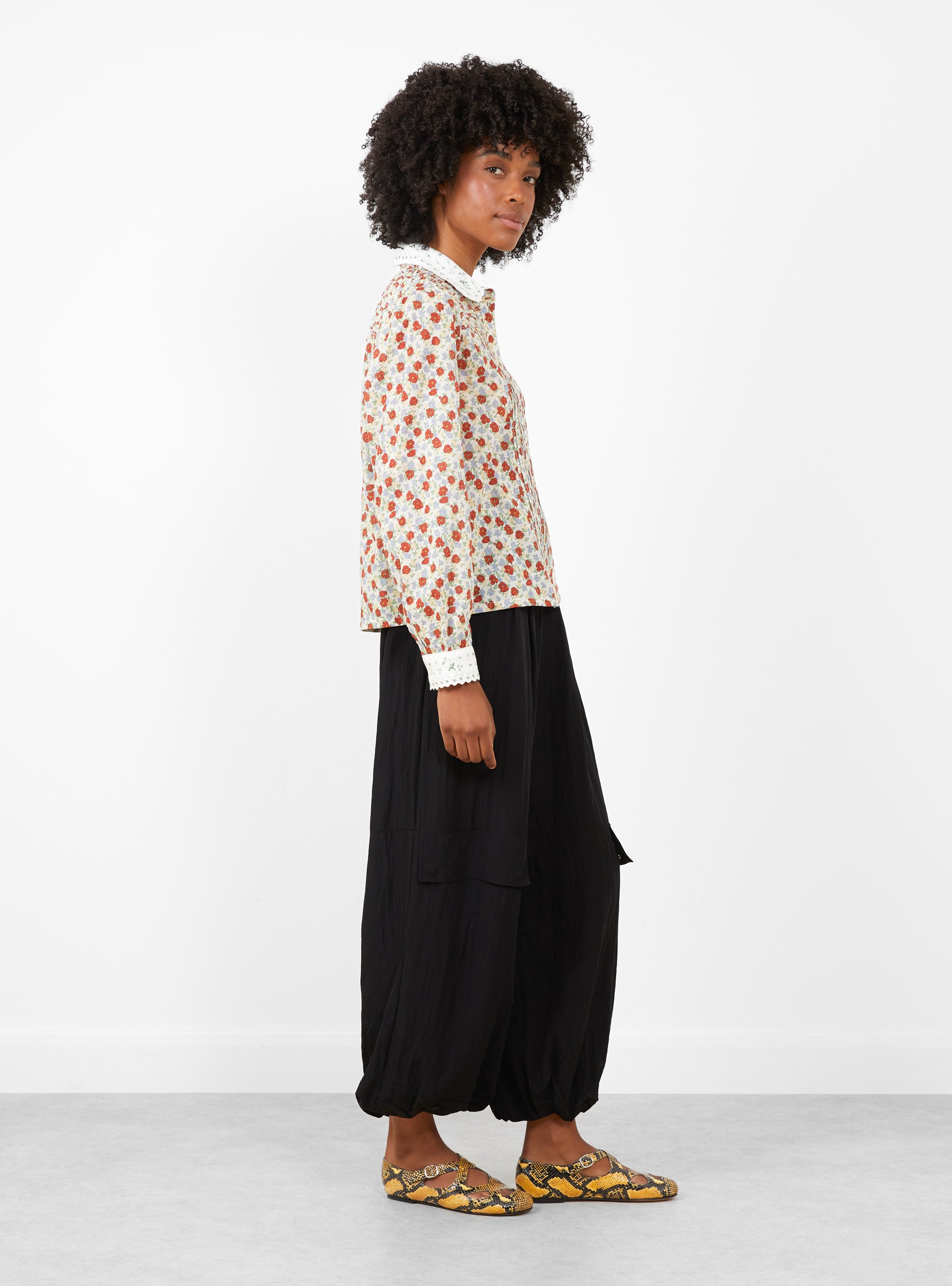 Viera Print Long Sleeve Blouse Multi-Multi-Sea(model side) at Couverture & The Garbstore [pos:2.jpg]