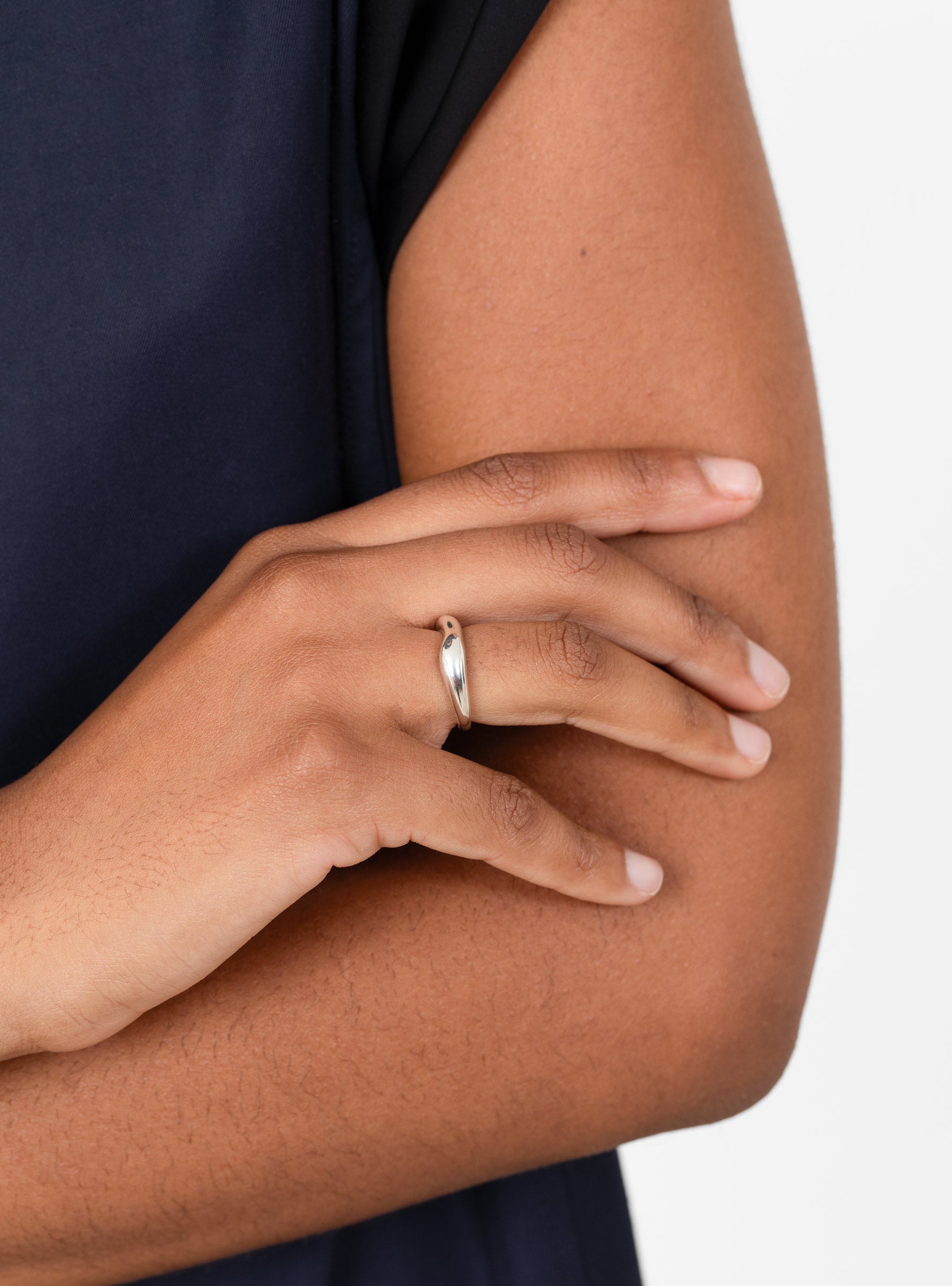 Fine Wavy Ring Silver Silver HR (on model) at Couverture & The Garbstore