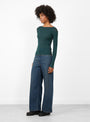 Vein Long Sleeve Tee Hirsu GreenHirsu GreenBASE (model side) at Couverture & The Garbstore [pos:2.jpg]
