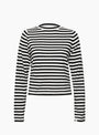No 451 Lisa Long Sleeve T-Shirt from Extreme Cashmere at Couverture & The Garbstore
front 