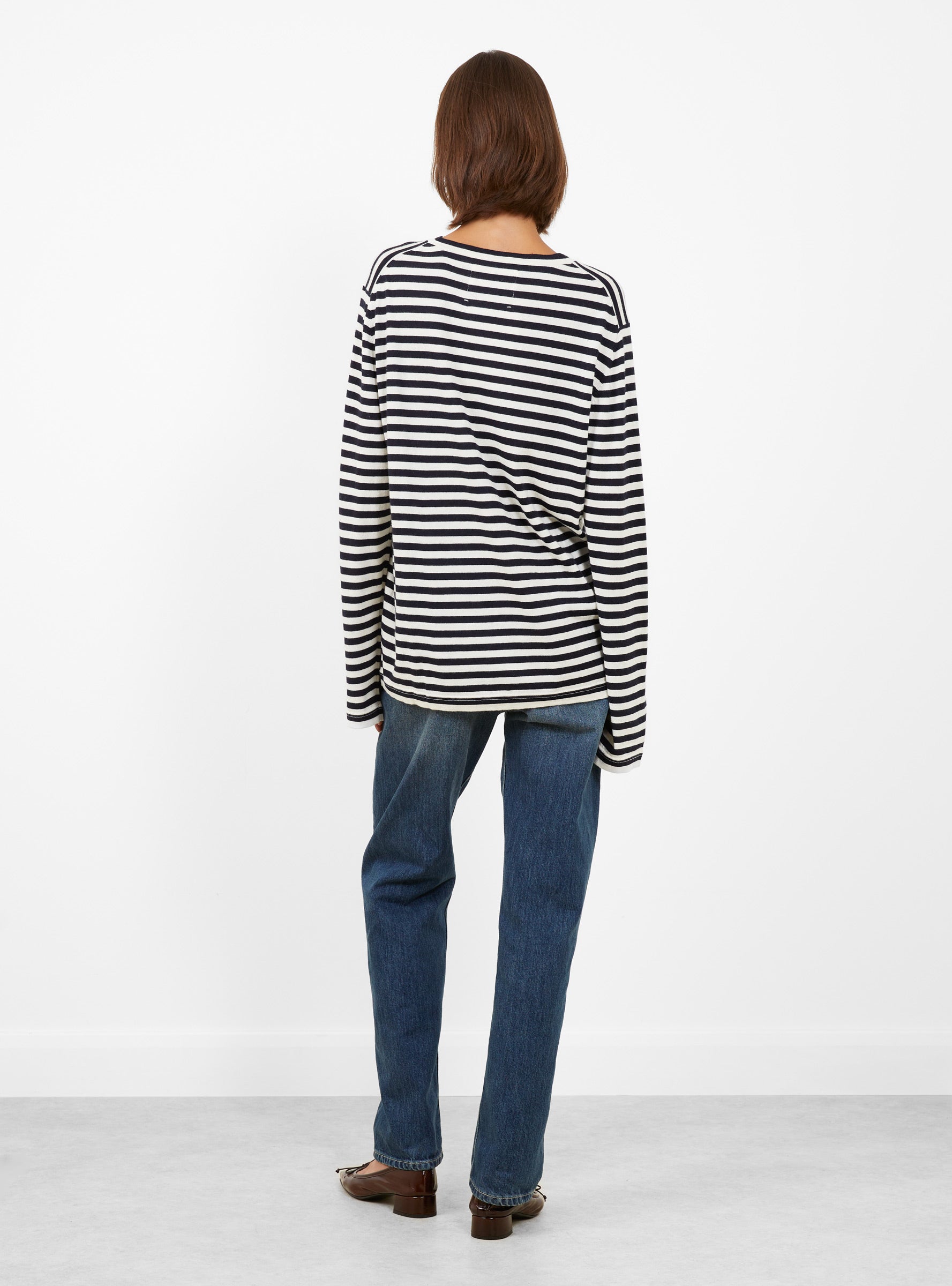 No 500 Jones Long Sleeve T-Shirt Breton Breton Extreme Cashmere (model back) at Couverture & The Garbstore
