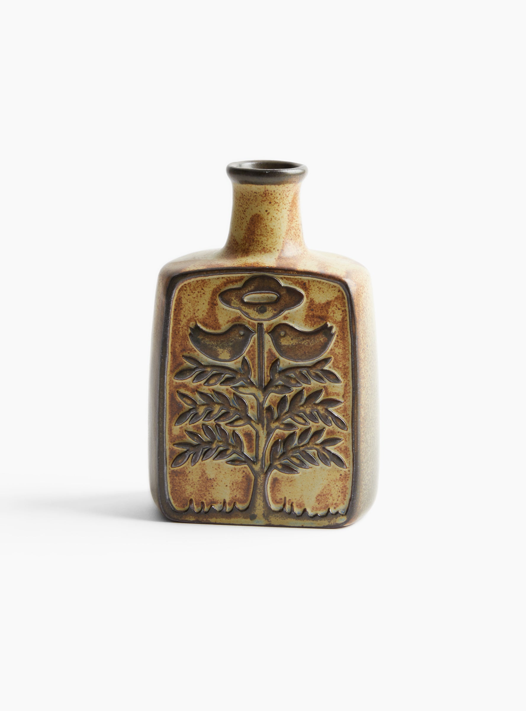 Triangle and Bird Vase K30 Off White KASHIWA Front_view at Couverture & The Garbstore