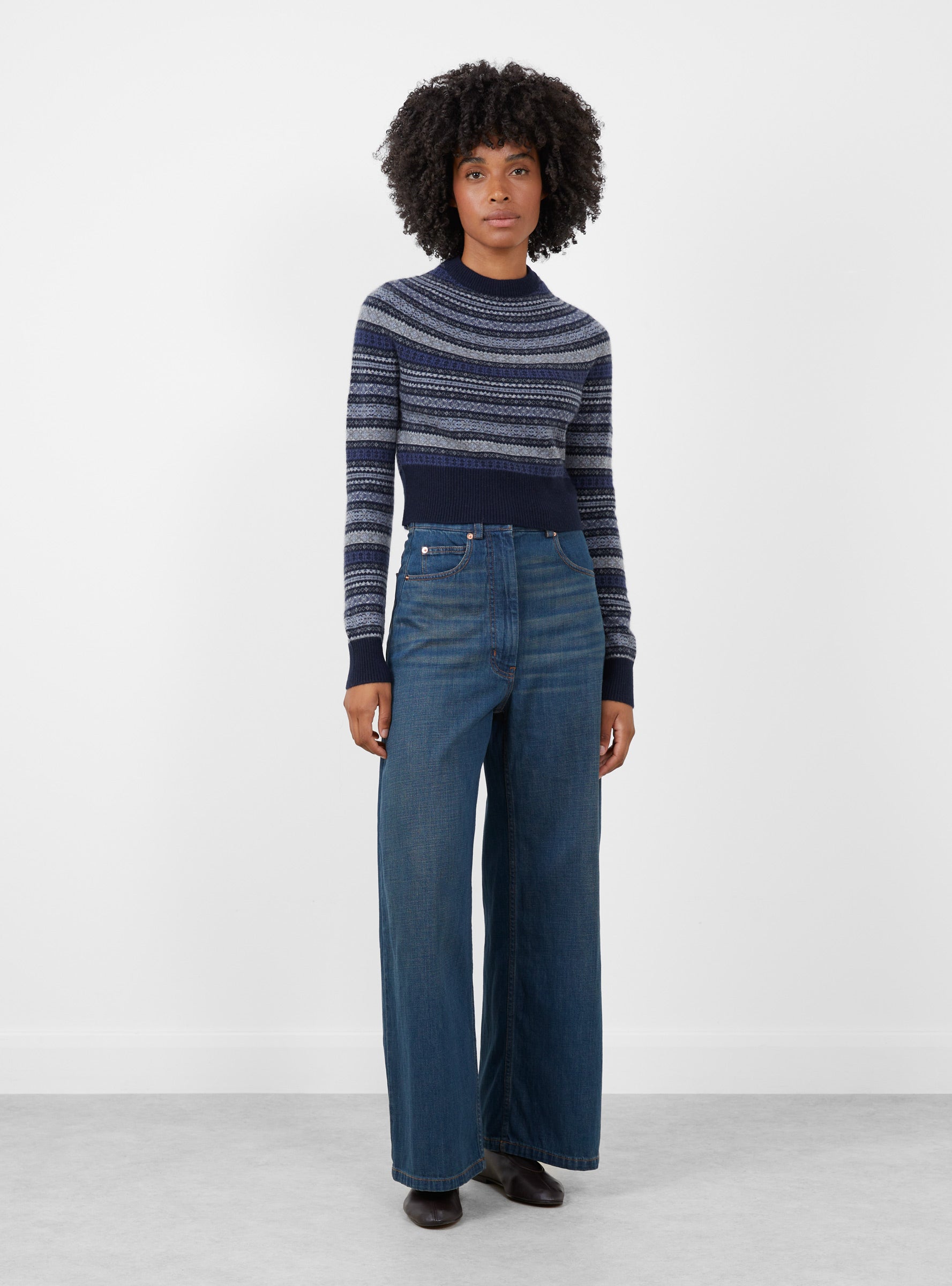 Crew Neck Darted Sleeve Jumper Fair Isle Blue Fair Isle Blue HIMALA (model fornt) at Couverture & The Garbstore