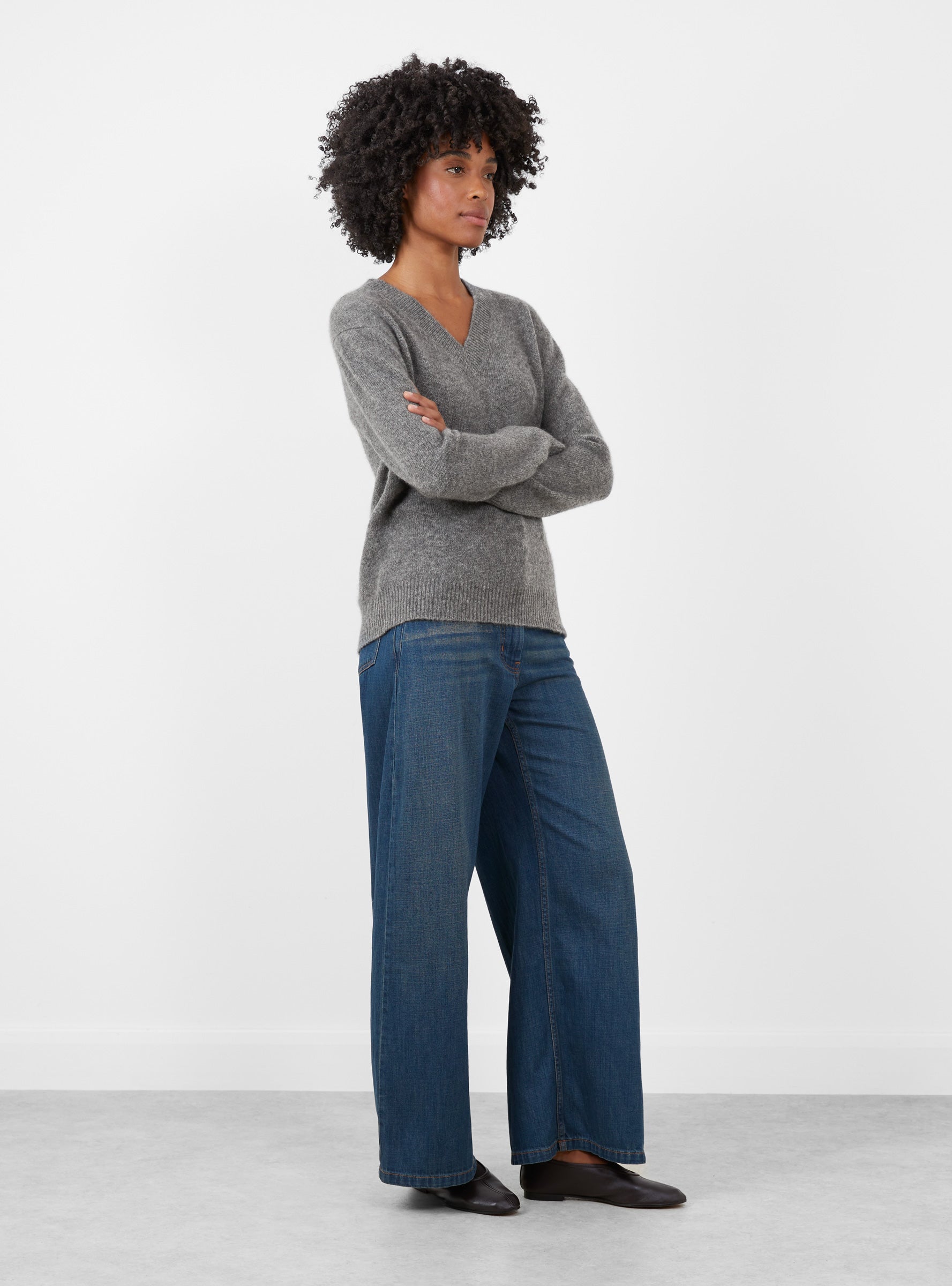 Numbus V Neck Jumper Thunder Thunder HIMALA (model side) at Couverture & The Garbstore