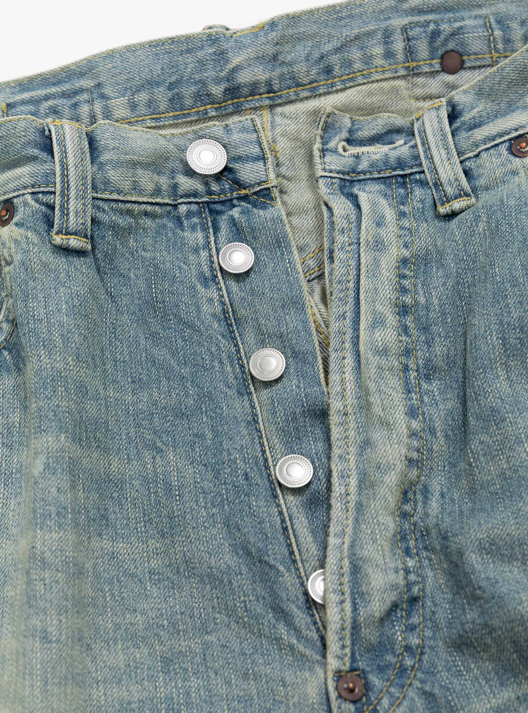 No.37 Washed Wide Denim Pants Bleach A.PRESSE (button close up) at Couverture & The Garbstore