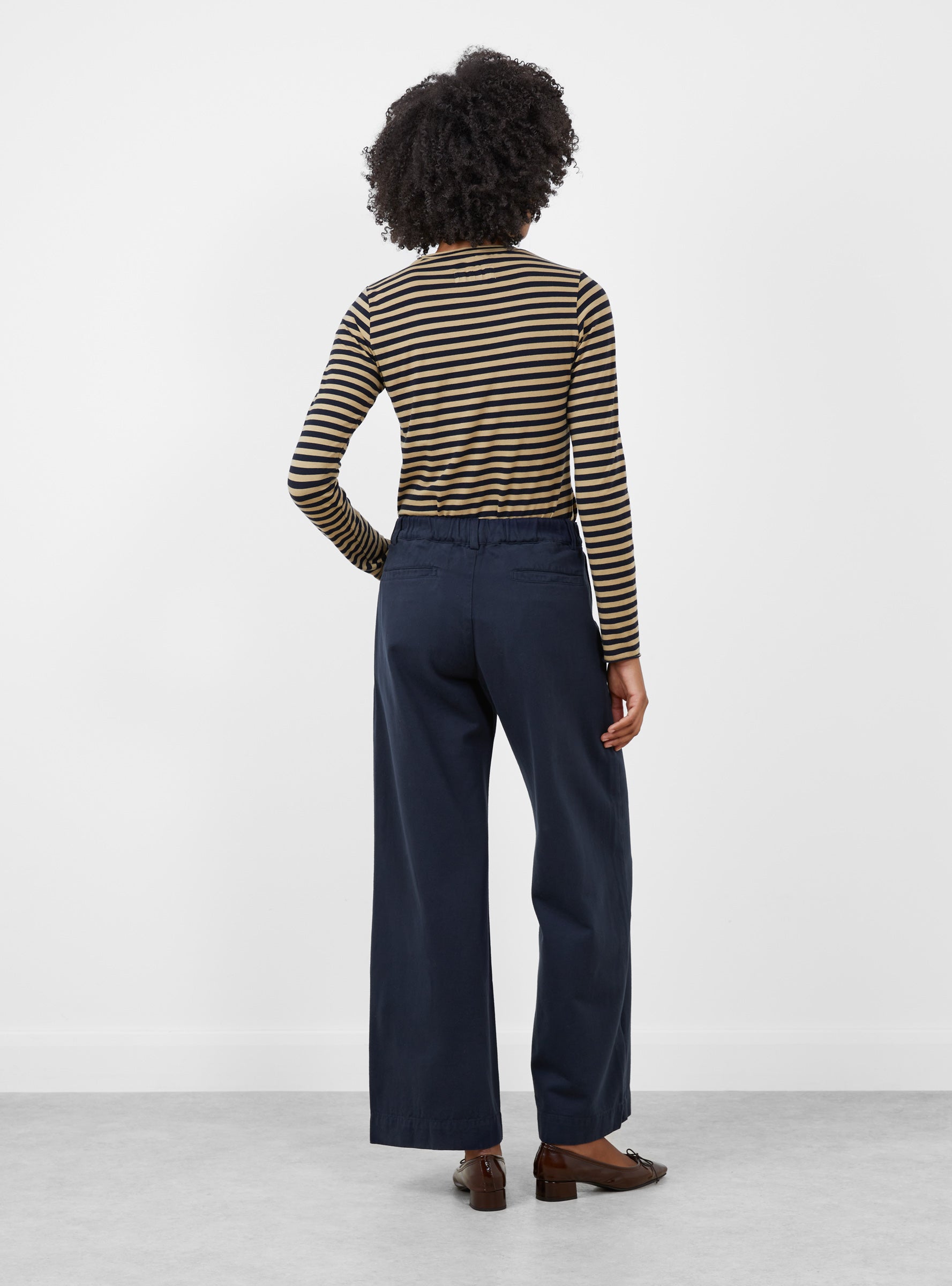 Panta Pandora Trousers Atlantic Atlantic LABO ART (model back) at Couverture & The Garbstore