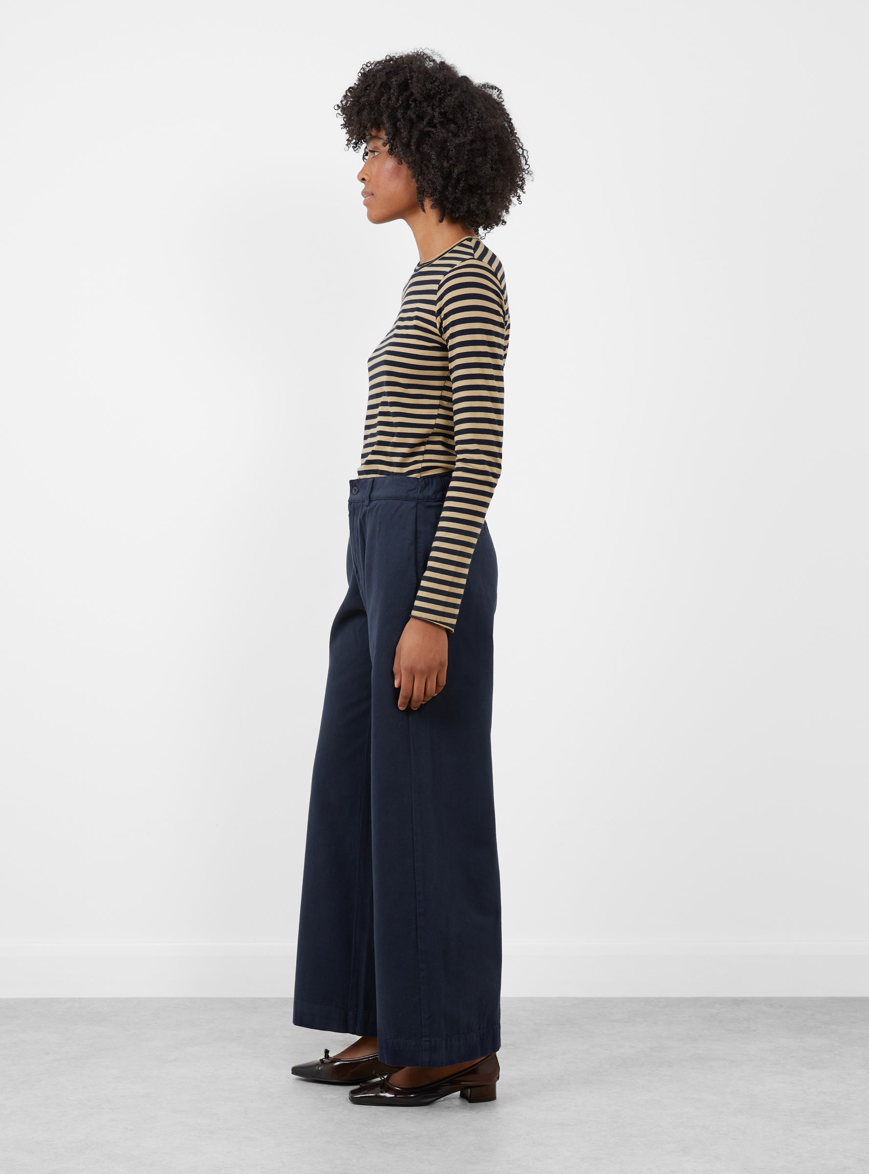 Panta Pandora Trousers Atlantic Atlantic LABO ART (model side) at Couverture & The Garbstore
