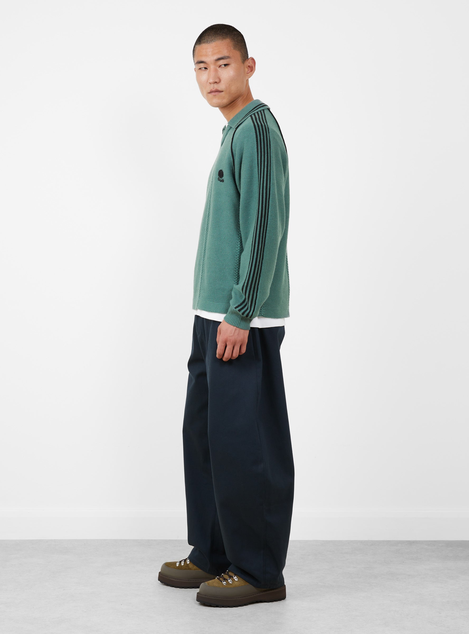 Knitted Game Shirt Dark Green RICE NINE TEN (model side) at Couverture & The Garbstore