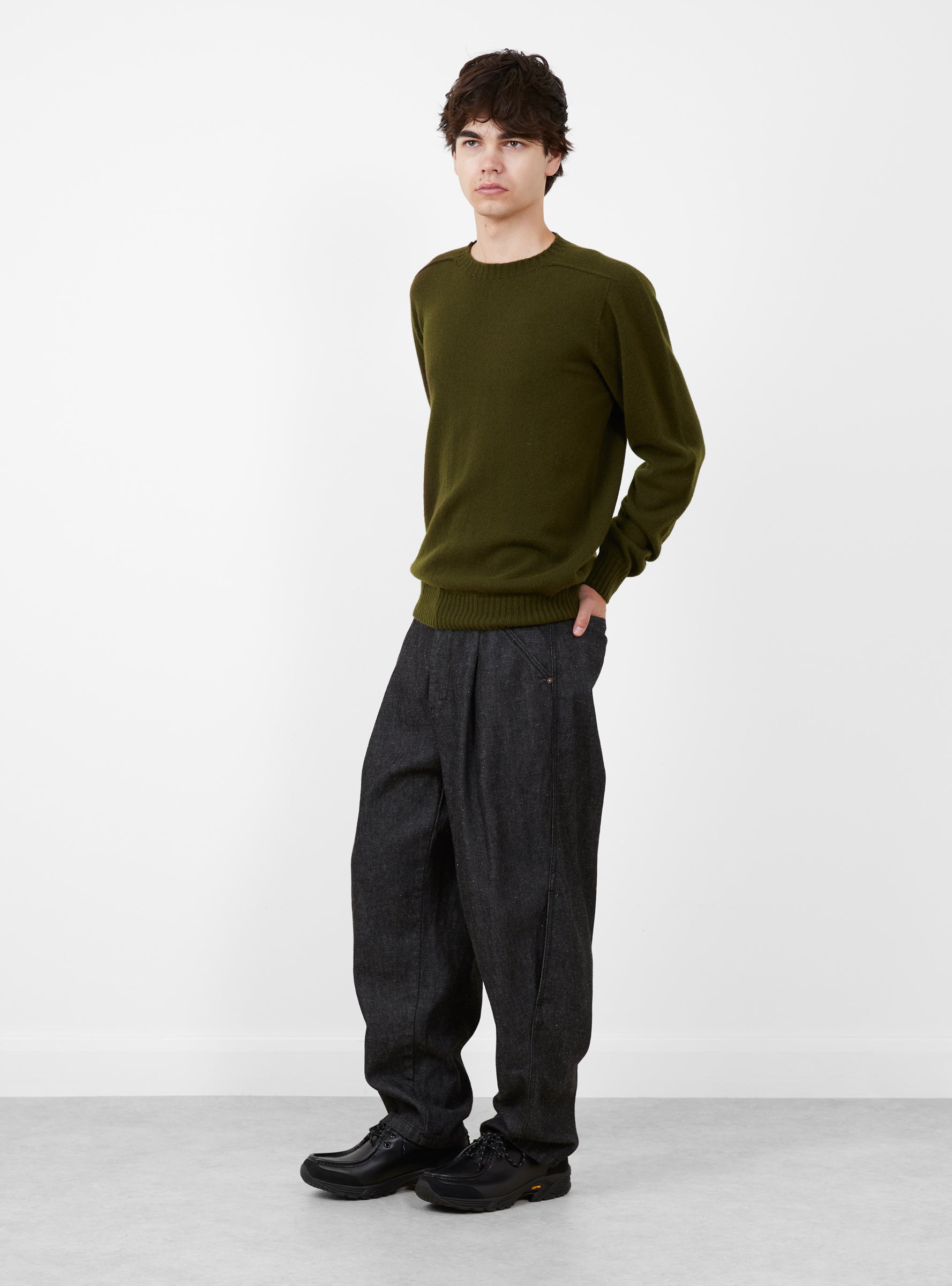 Seamless Lambswool Crew Military Green TDR (model side) at Couverture & The Garbstore