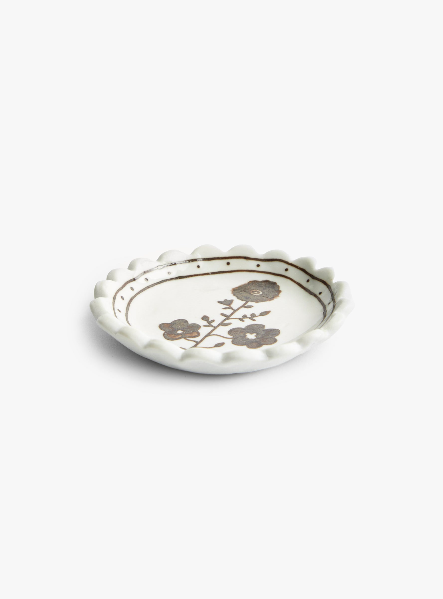 Alpage Salt Dish n2 White Stephanie Dawn Matthias (front view) at Couverture & The Garbstore