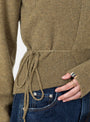 No-516-Ella-Cardigan-Hunter-Hunter-Extreme-Cashmere_Model_Close_Up at Couverture & The Garbstore