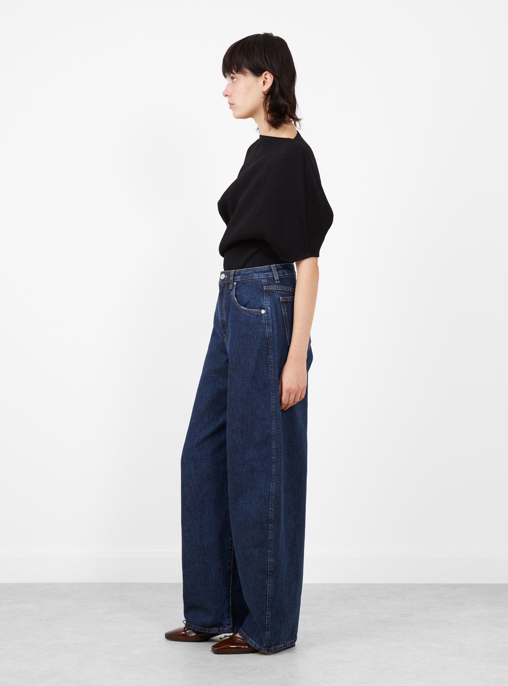 Soline Jeans Dark Blue Wash Dark Blue Wash Sefr (model side) at Couverture & The Garbstore