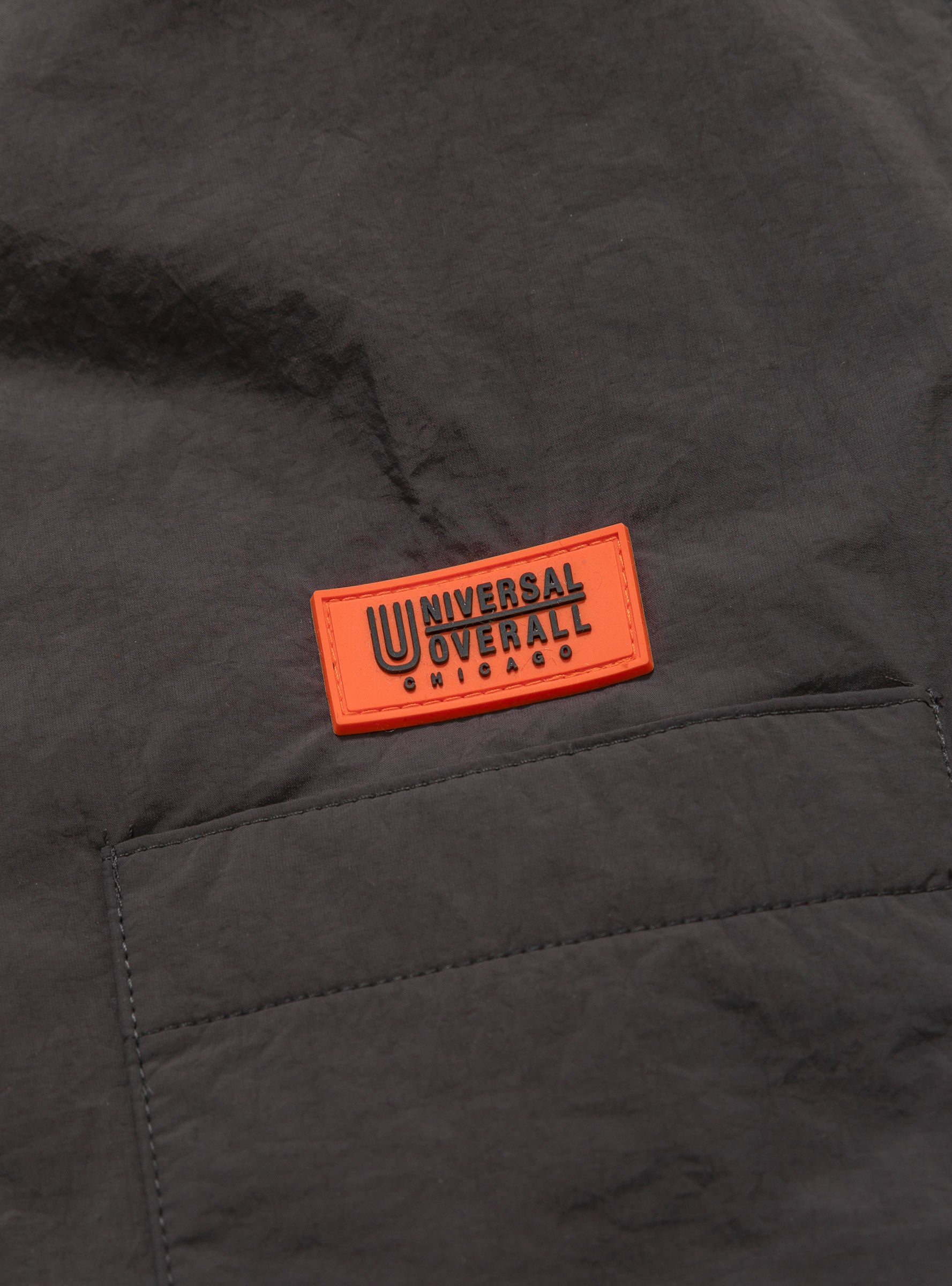 Insulation Vest Medium Grey UNIVERSAL OVERALL (logo detail) at Couverture & The Garbstore