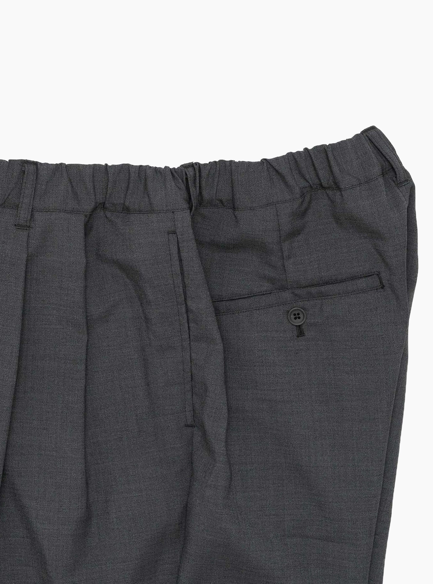 Relaxed 2 Pleat Pants Greige STILL BY HAND (Pocket Detail) at Couverture & The Garbstore