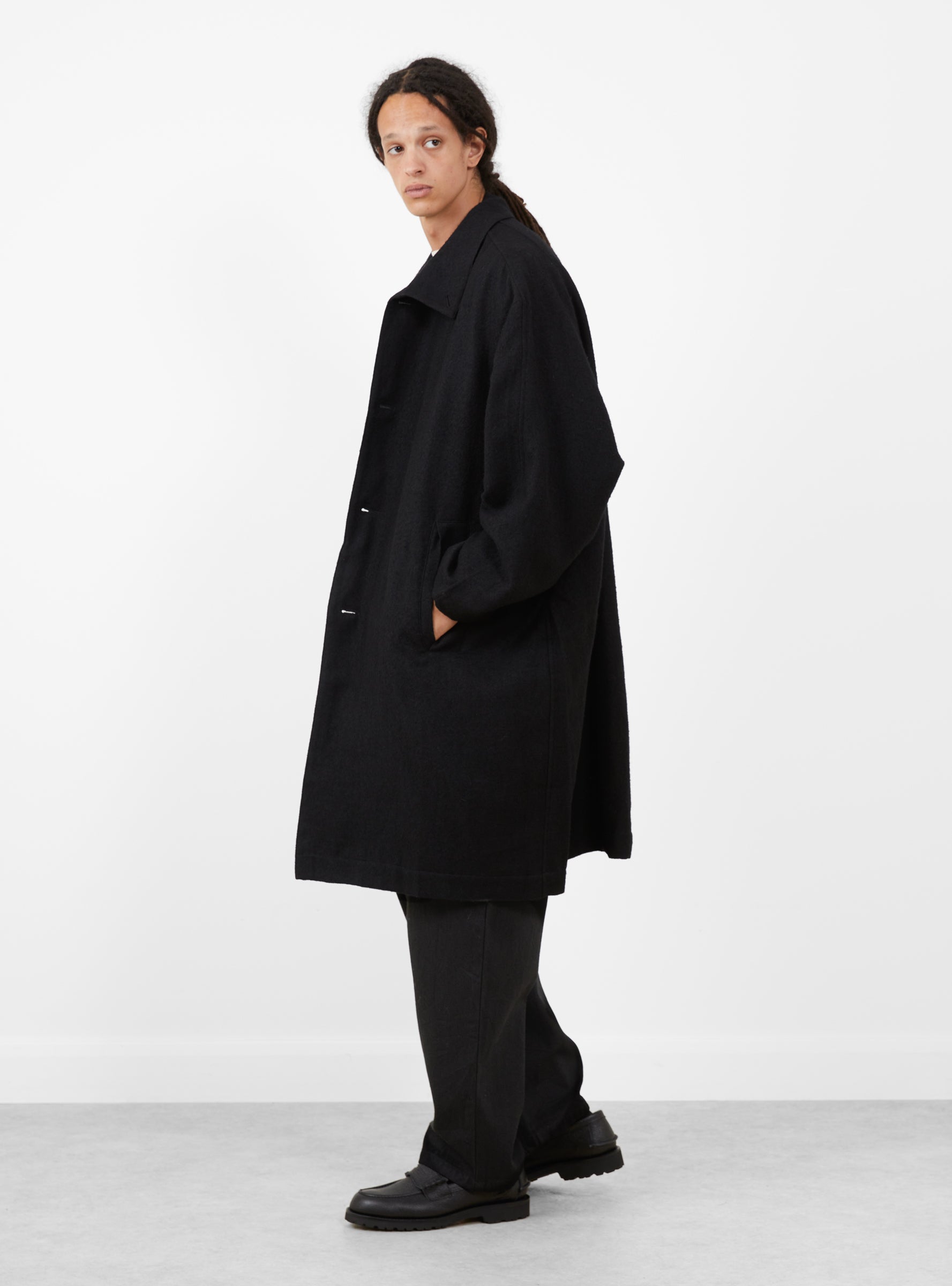 Linen Mixed Wool Coat Black STILL BY HAND (model side) at Couverture & The Garbstore
