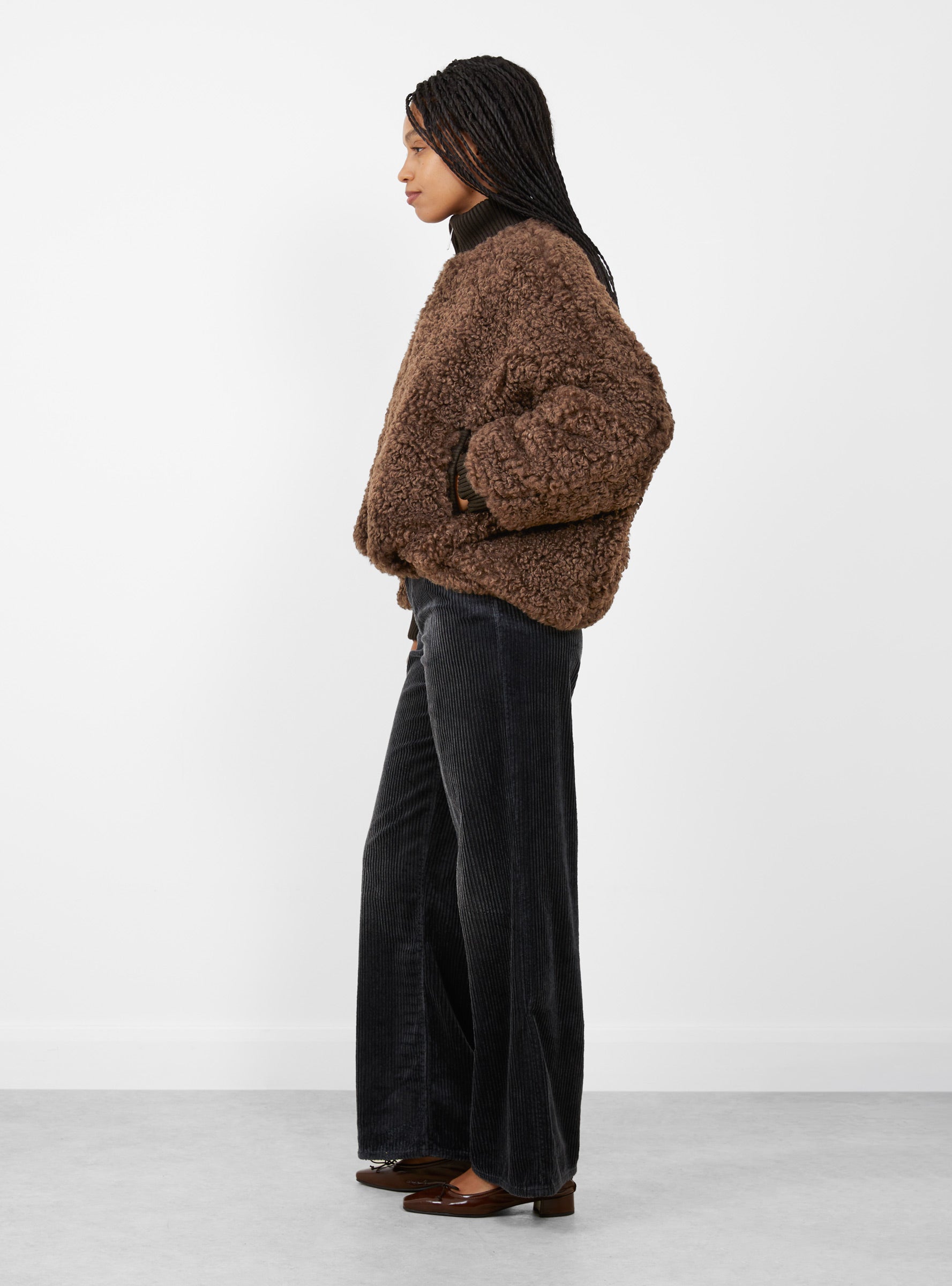 Jalli Jacket Dark Roast Dark Roast BELLEROSE (model side) at Couverture & The Garbstore