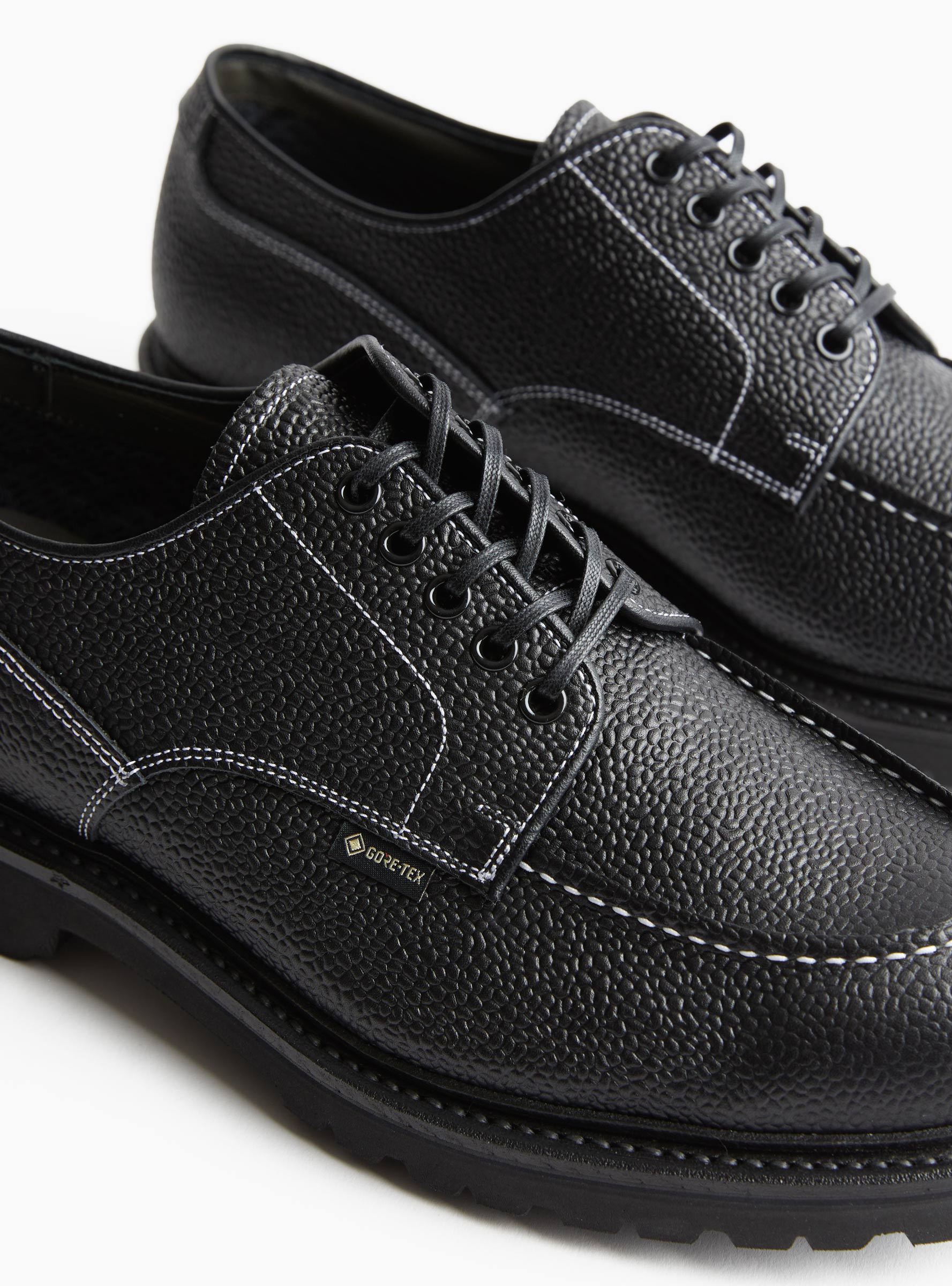 U-Tip GTX Derby Black REGAL SHOE & CO. (lace close up) at Couverture & The Garbstore