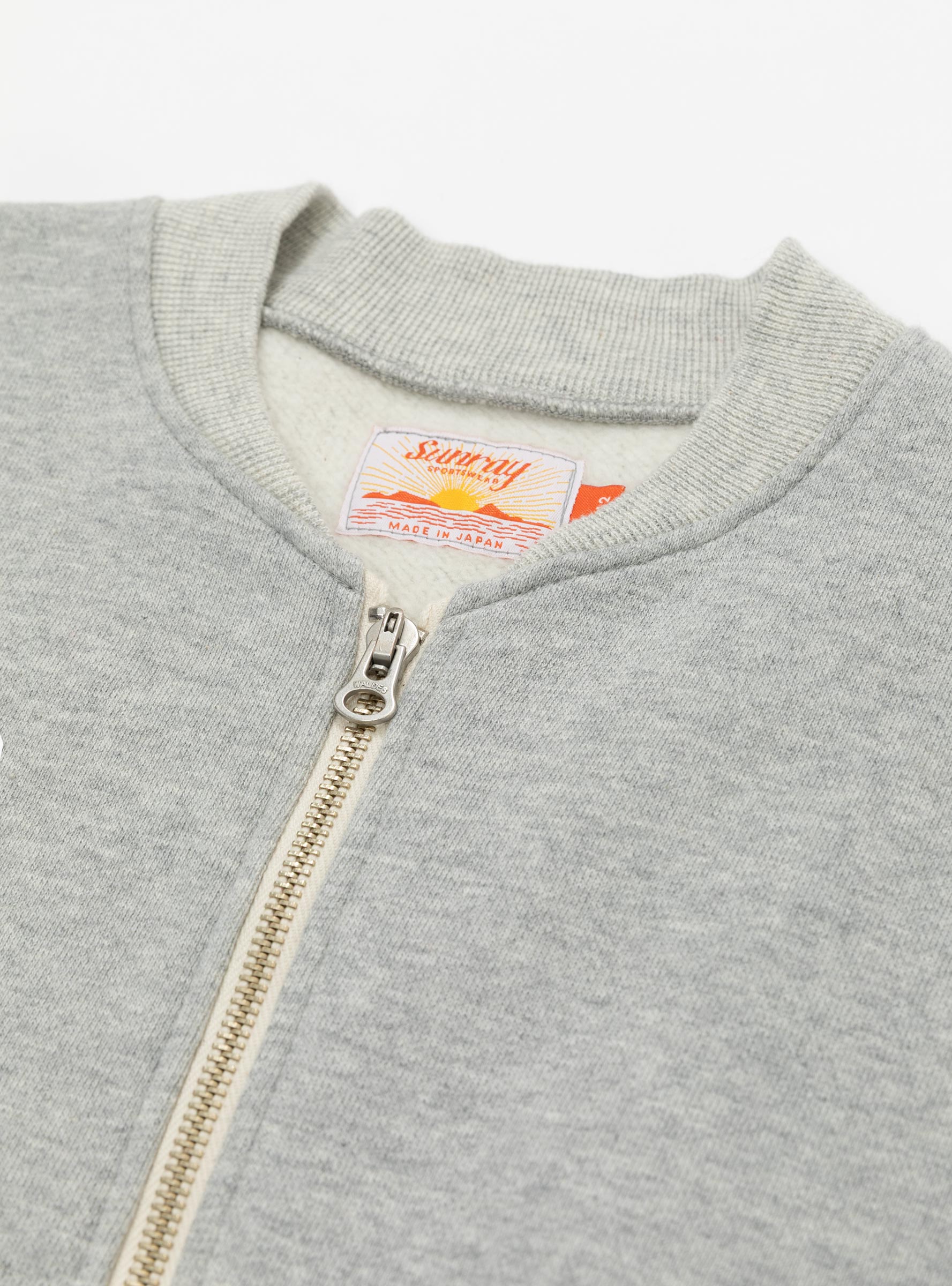 Nanakuli Jacket Hambledon Grey SUNRAY SPORTSWEAR (collar detail) at Couverture & The Garbstore
