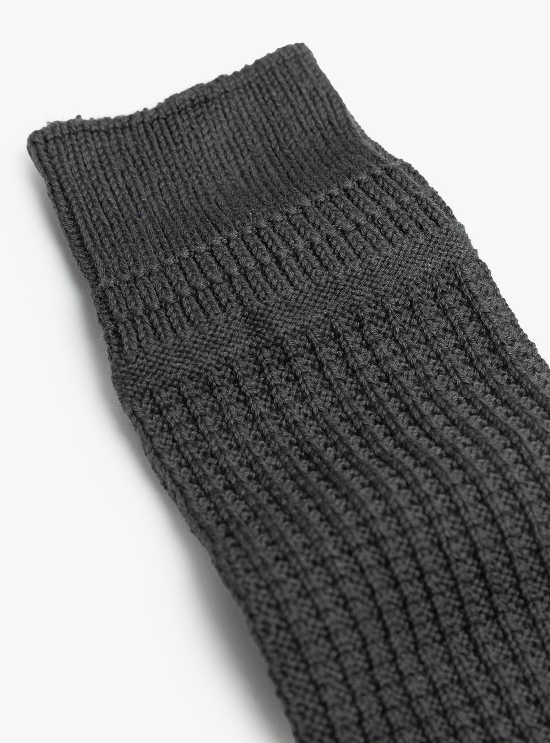 Cotton Waffle Crew Socks Dark Grey ROTOTO (rib detail) at Couverture & The Garbstore
