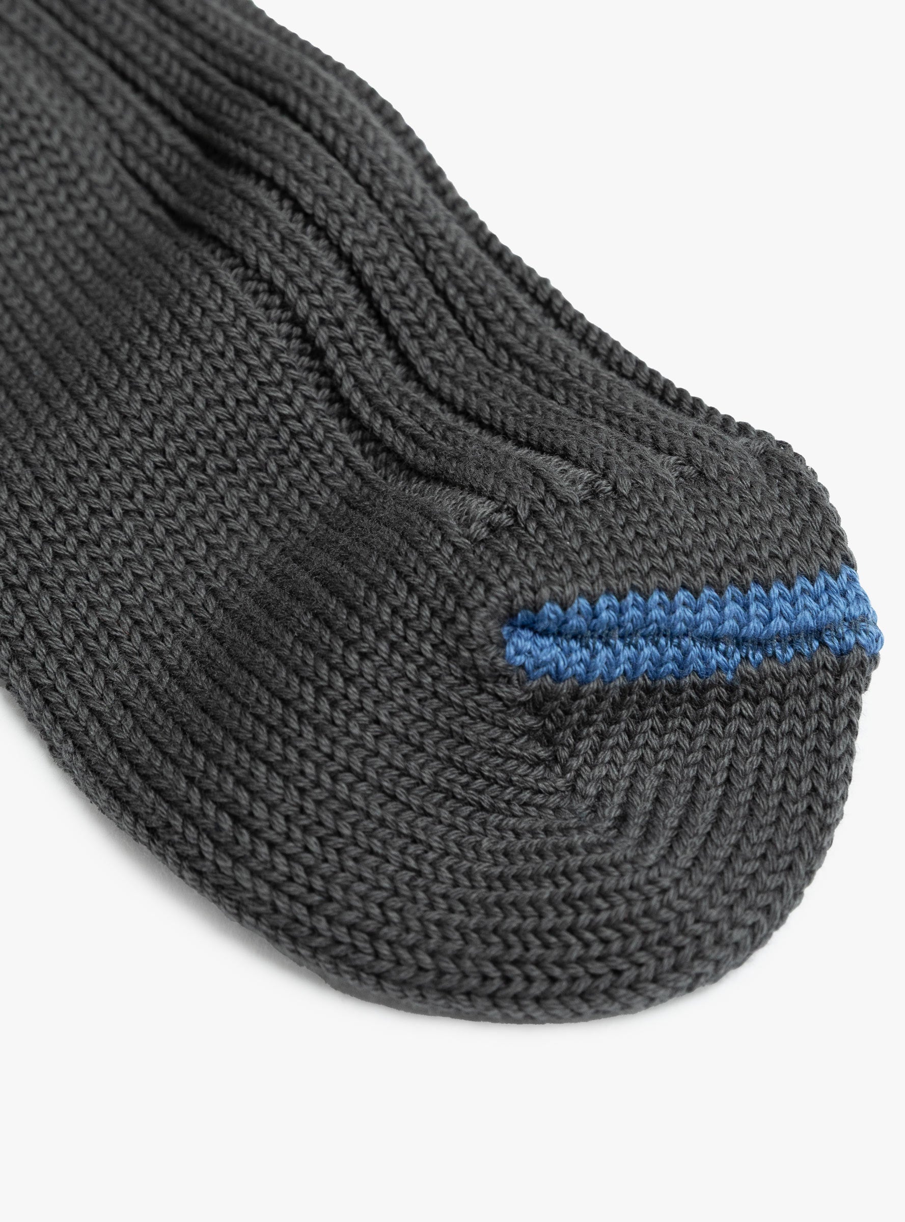 Chunky Ribbed Crew Socks Charcoal ROTOTO (fabric detail) at Couverture & The Garbstore