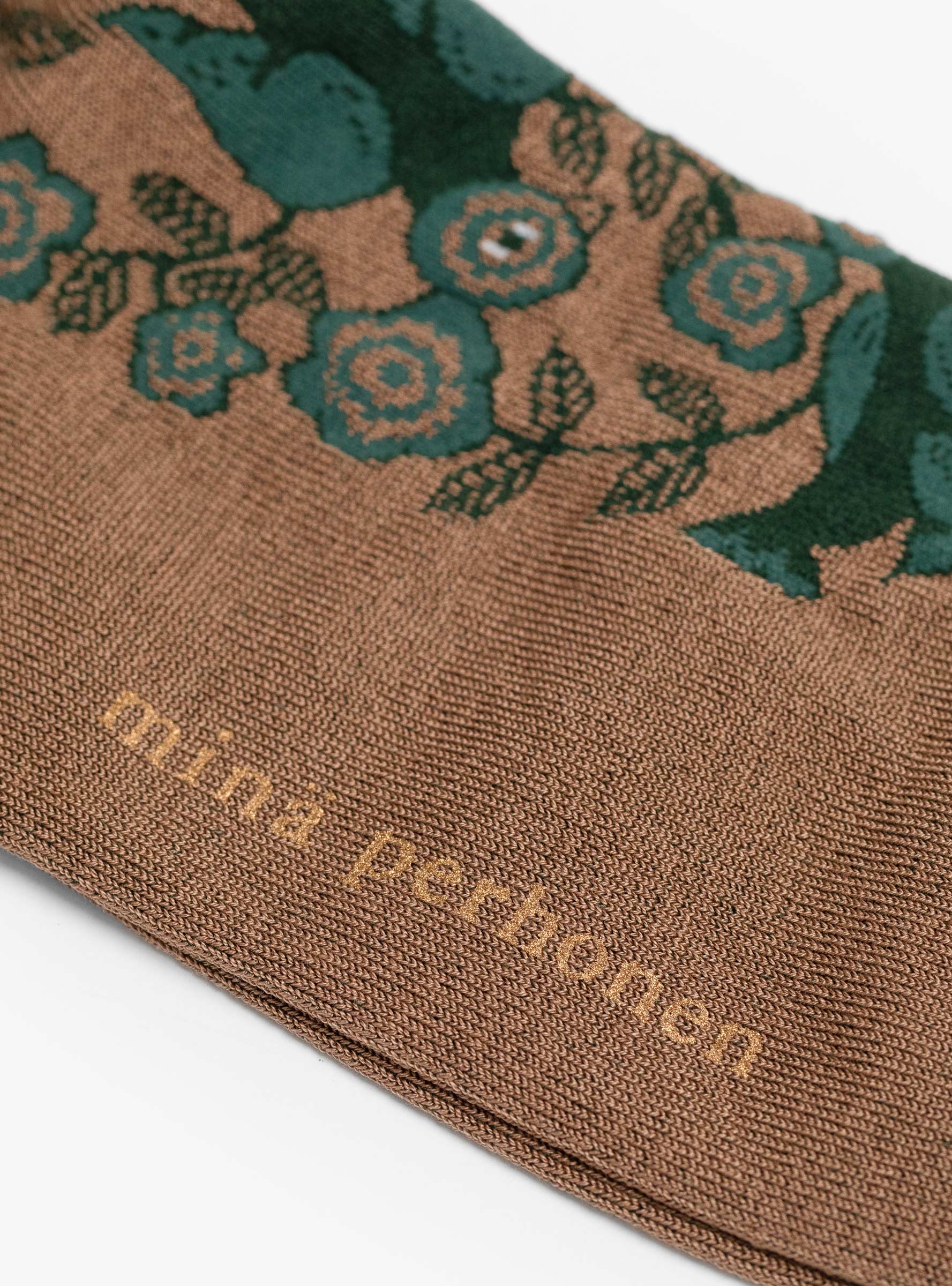Ilo Socks Brown Brown Mina Perhonen (logo detail) at Couverture & The Garbstore