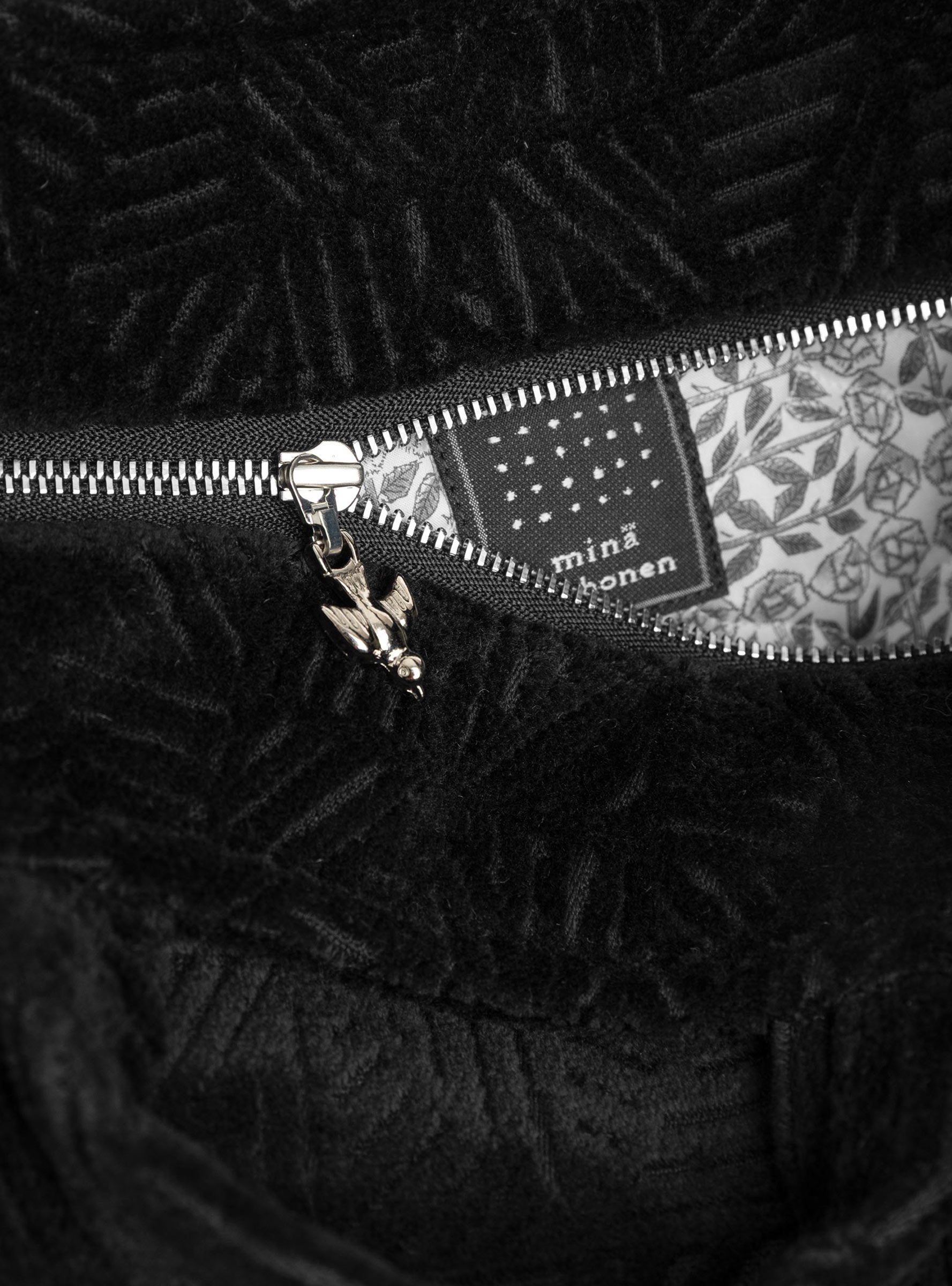 Kide Bag Small Black Black Mina Perhonen (zip detail) at Couverture & The Garbstore