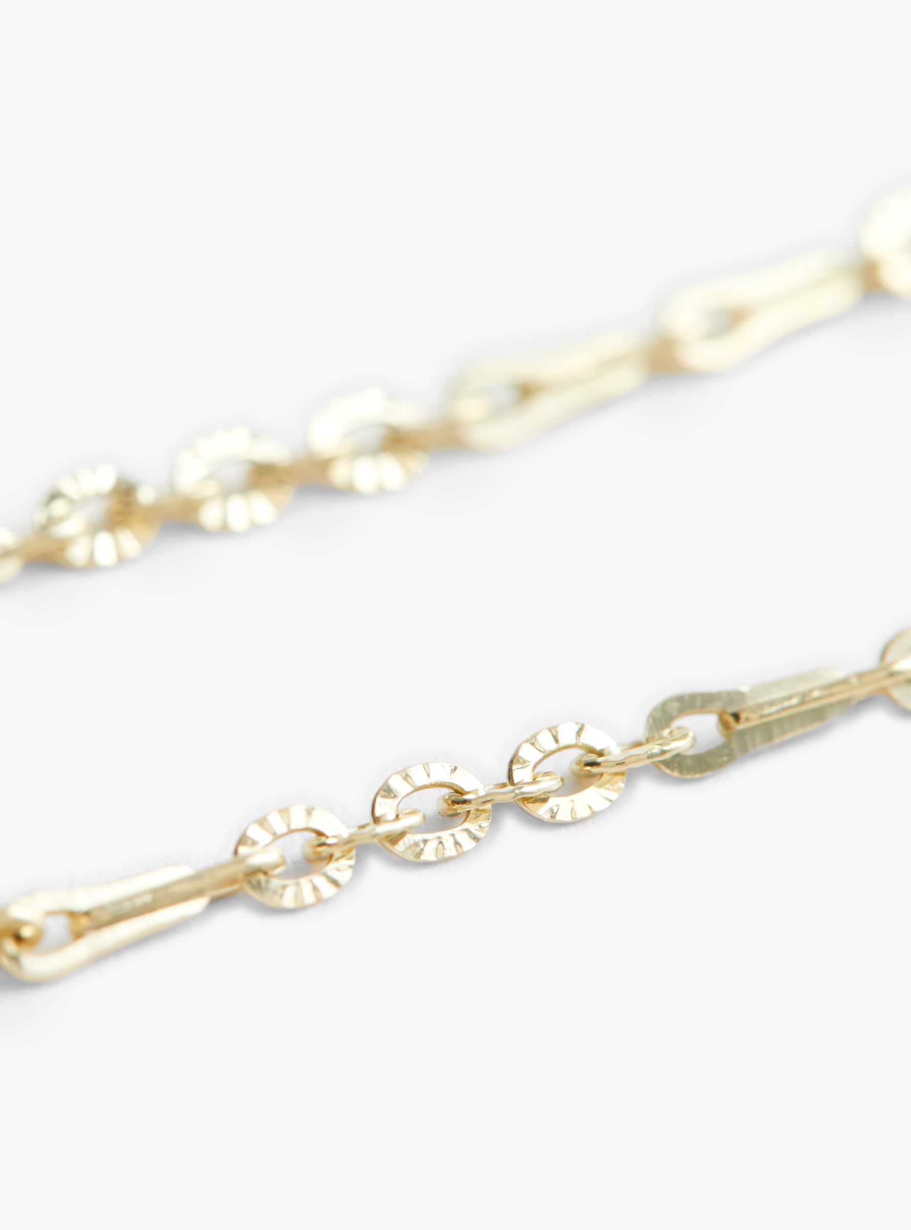 Julieta Bracelet Gold Gold Pascale Monvoisin (chain detail) at Couverture & The Garbstore
