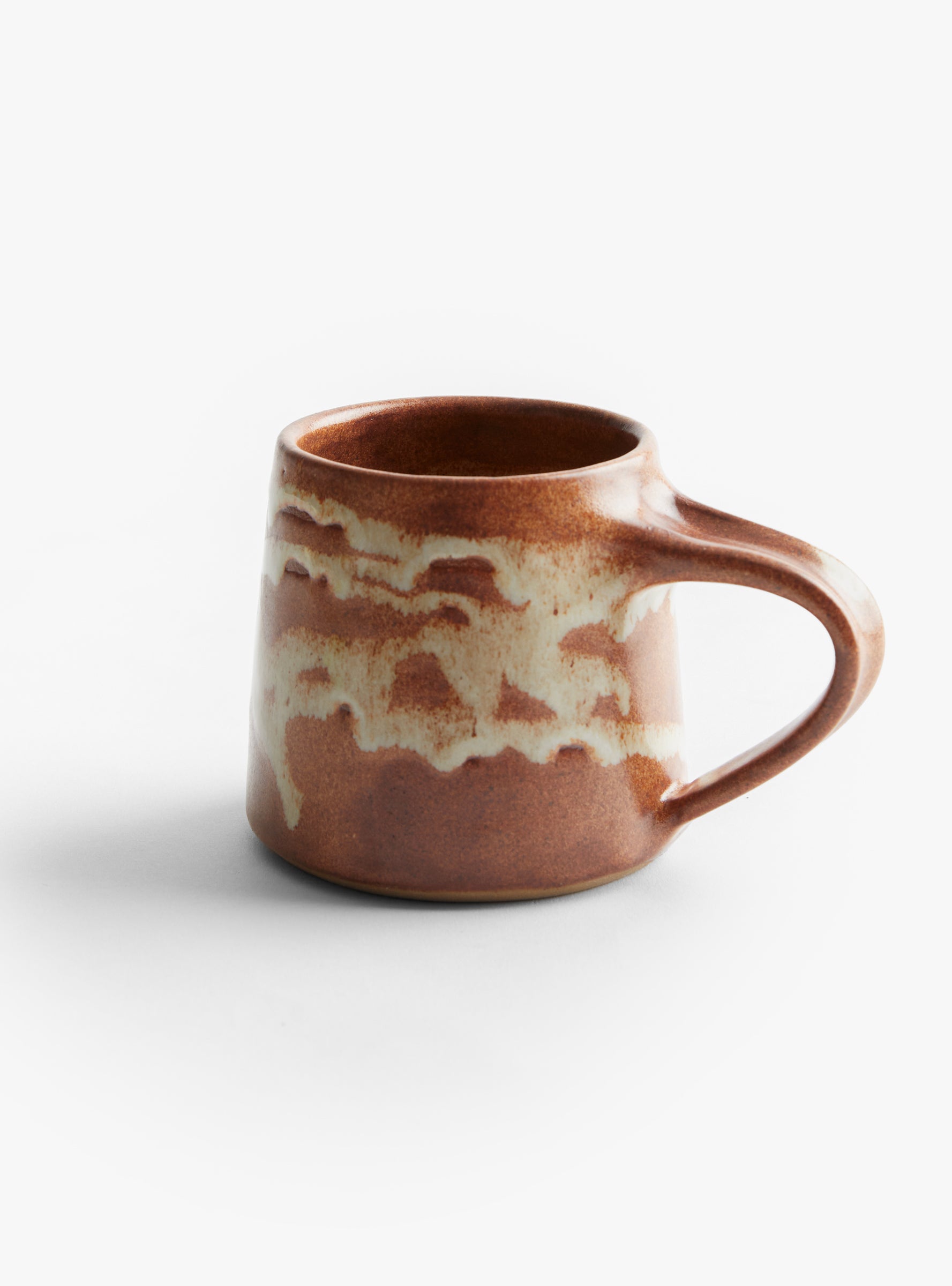 Short Stoneware Mug Drift Drift CARRICK CERAMICS (front view) at Couverture & The Garbstore
