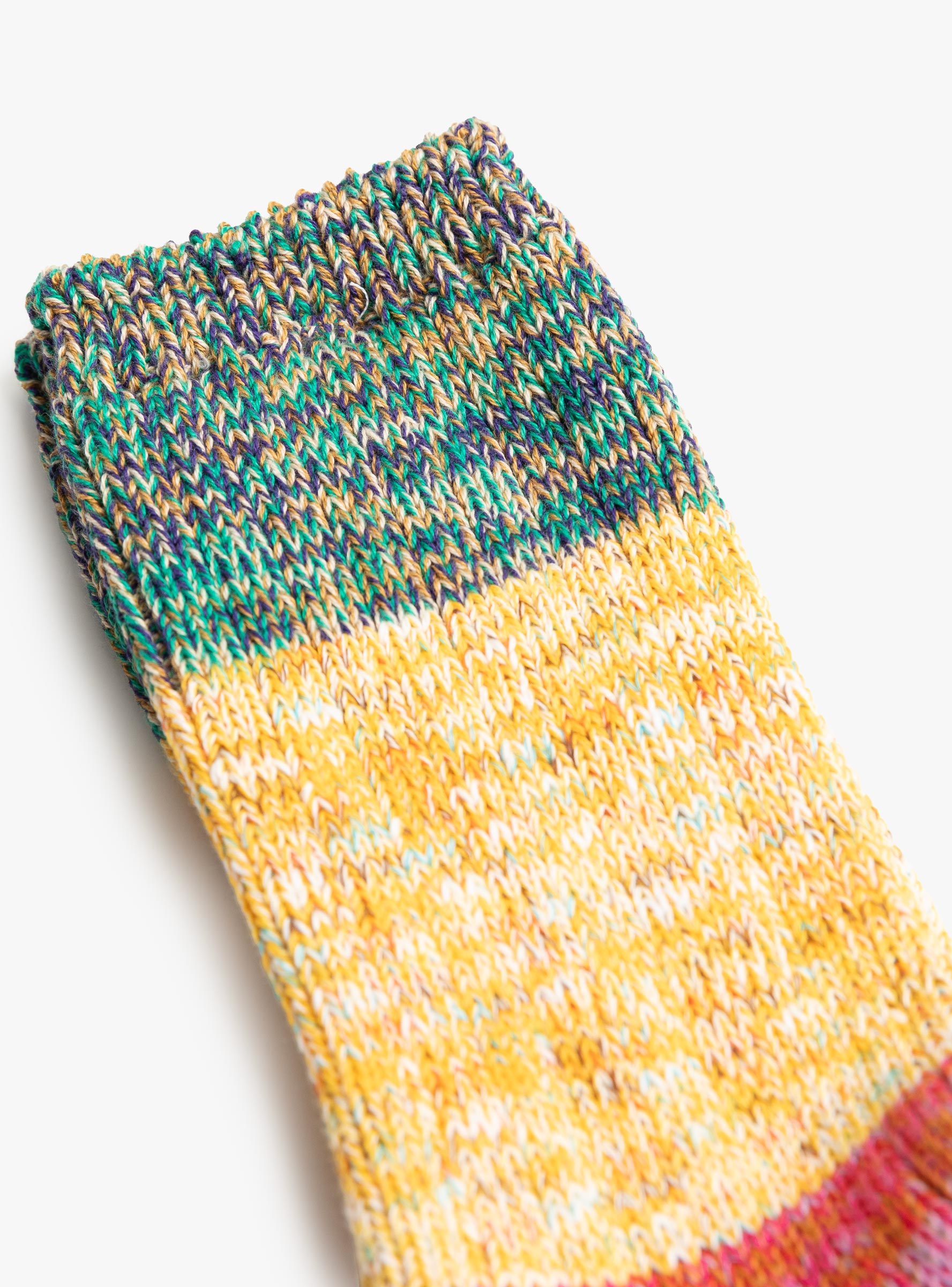 Twister Rib Panel-Design Socks Green MAUNA KEA (fabric detail) at Couverture & The Garbstore