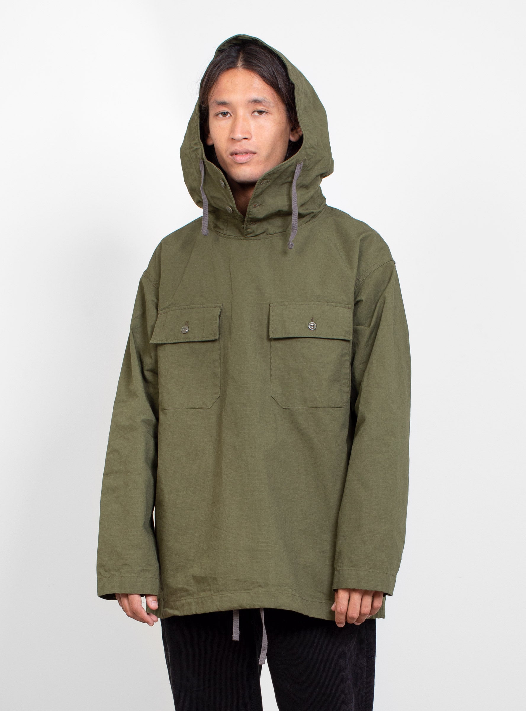 Engineered Garments: Form Meets Function | Journal |Couverture